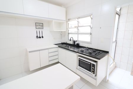 Apartamento à venda com 64m², 2 quartos e sem vagaCozinha