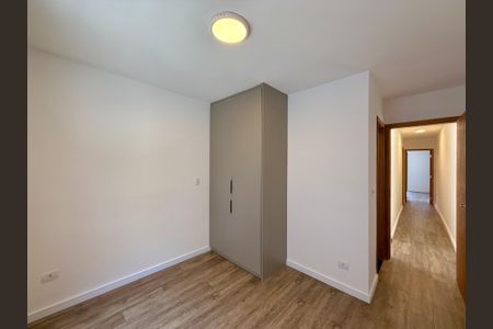 Casa para alugar com 100m², 3 quartos e 2 vagasSuíte 1