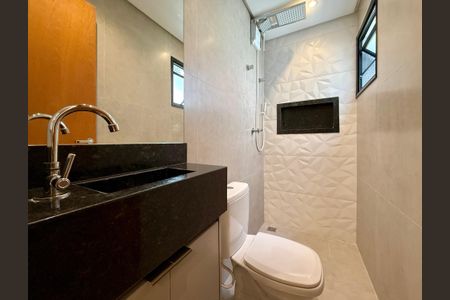 Casa para alugar com 100m², 3 quartos e 2 vagasBanheiro da Suíte 2