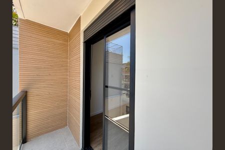 Casa para alugar com 100m², 3 quartos e 2 vagasSacada da Suíte 3 3