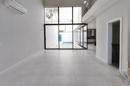 Casa de condomínio à venda com 271m², 3 quartos e 4 vagasSala de Jantar