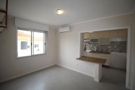 Sala de apartamento para alugar com 2 quartos, 56m² em Passo D’areia, Porto Alegre