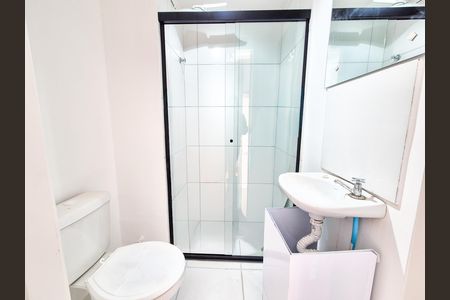 Banheiro de kitnet/studio à venda com 1 quarto, 15m² em República, São Paulo