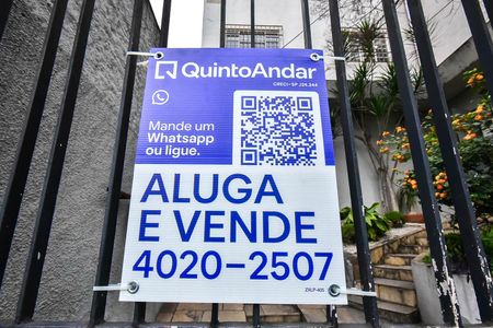 Casa de condomínio à venda com 242m², 3 quartos e 2 vagasPlaca