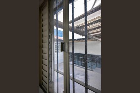 Casa de condomínio à venda com 242m², 3 quartos e 2 vagasVista da Suíte 2 da Casa dos Fundos