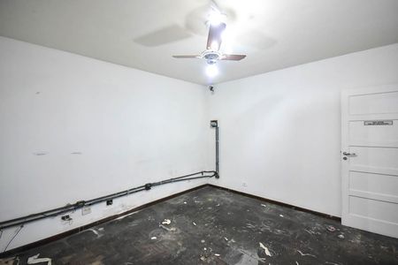 Casa de condomínio à venda com 242m², 3 quartos e 2 vagasQuarto 1