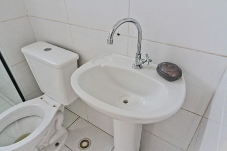 Apartamento para alugar com 38m², 2 quartos e sem vagaBanheiro