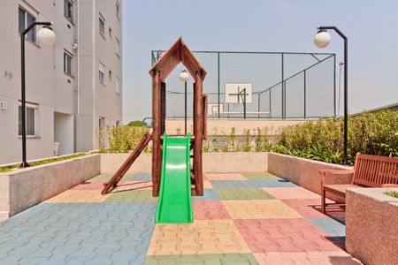 Apartamento para alugar com 38m², 2 quartos e sem vagaÁrea comum - Playground