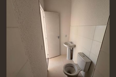 Apartamento para alugar com 62m², 2 quartos e 1 vagaBanheiro Social