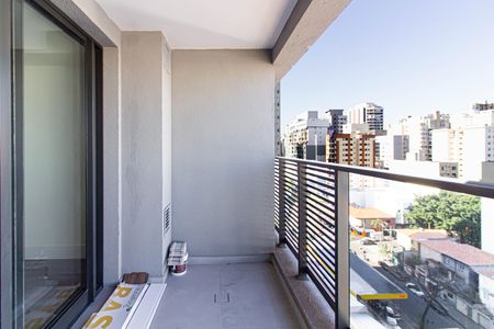 Varanda do Studio de kitnet/studio para alugar com 1 quarto, 28m² em Pompeia, São Paulo