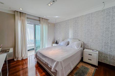 Apartamento à venda com 335m², 5 quartos e 5 vagasSuíte