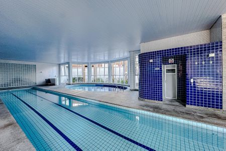 Apartamento à venda com 335m², 5 quartos e 5 vagasÁrea comum - Piscina