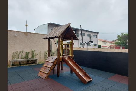 Apartamento à venda com 32m², 2 quartos e sem vagaÁrea comum - Playground