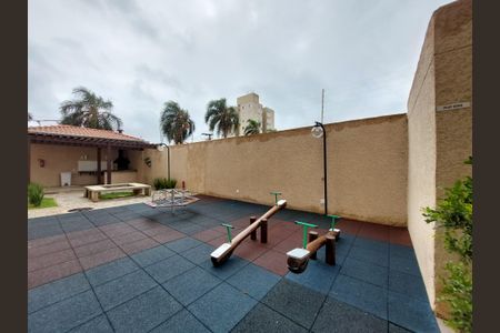 Apartamento à venda com 32m², 2 quartos e sem vagaÁrea comum - Playground