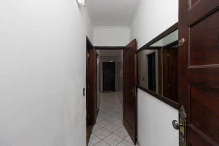 Casa à venda com 280m², 3 quartos e 2 vagasCorredor da cozinha