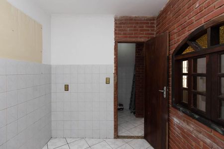 Casa à venda com 280m², 3 quartos e 2 vagasQuarto de Serviço