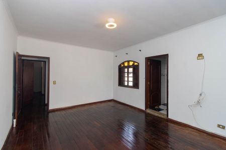 Casa à venda com 280m², 3 quartos e 2 vagasQuarto Suíte 2