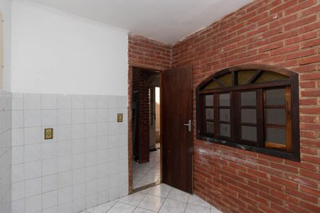 Casa à venda com 280m², 3 quartos e 2 vagasQuarto de Serviço