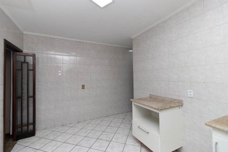 Casa à venda com 280m², 3 quartos e 2 vagasCozinha