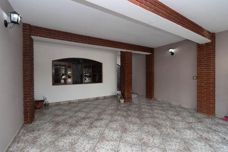 Casa à venda com 280m², 3 quartos e 2 vagasGaragem