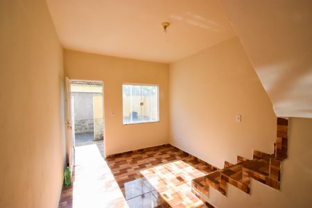 Casa de condomínio para alugar com 68m², 2 quartos e sem vagaSala