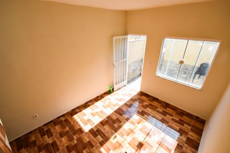 Casa de condomínio para alugar com 68m², 2 quartos e sem vagaSala
