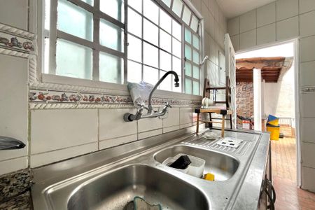 Casa à venda com 161m², 4 quartos e 2 vagasCozinha