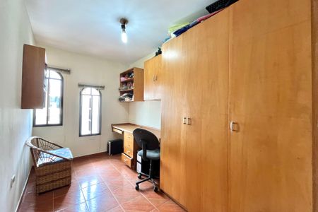 Casa à venda com 161m², 4 quartos e 2 vagasQuarto 2