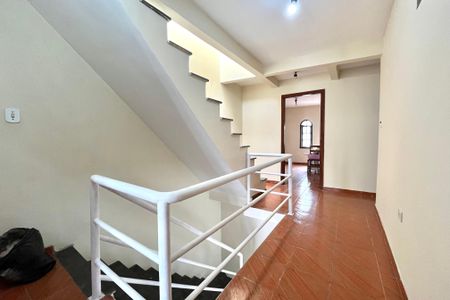 Casa à venda com 161m², 4 quartos e 2 vagasCorredor