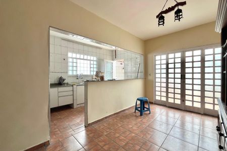 Casa à venda com 161m², 4 quartos e 2 vagasSala de Jantar