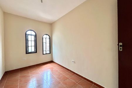 Casa à venda com 161m², 4 quartos e 2 vagasQuarto 1