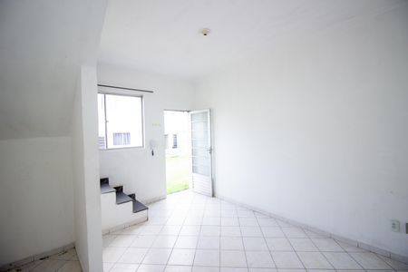 Casa de condomínio para alugar com 66m², 2 quartos e 1 vagaSala