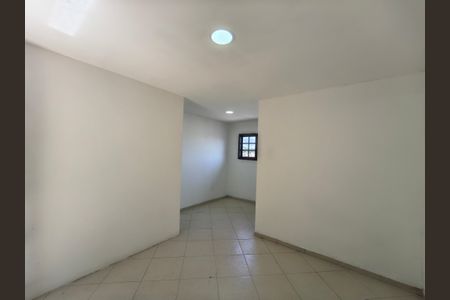 Casa para alugar com 60m², 1 quarto e 1 vaga Casa para alugar com 60m², 1 quarto e 1 vagaSuíte