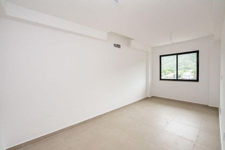 Apartamento à venda com 2 quartos, 174m² em Piratininga, Niterói