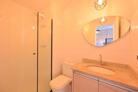 Banheiro Social de kitnet/studio para alugar com 1 quarto, 25m² em Vila Clementino, São Paulo