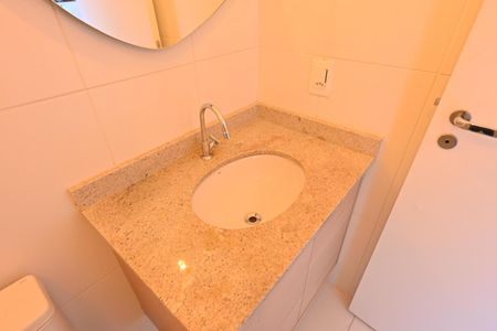 Studio para alugar com 25m², 1 quarto e sem vaga Studio para alugar com 25m², 1 quarto e sem vagaBanheiro Social