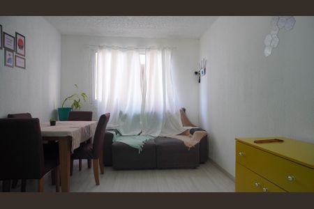 Sala  de apartamento para alugar com 2 quartos, 42m² em Jardim Dona Leopoldina, Porto Alegre