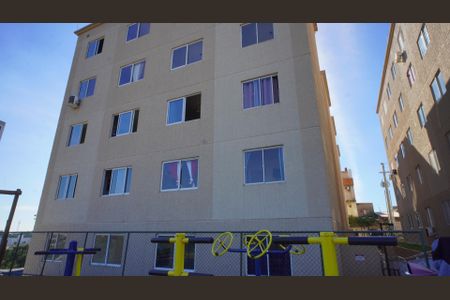 Fachada do bloco de apartamento para alugar com 2 quartos, 42m² em Jardim Dona Leopoldina, Porto Alegre