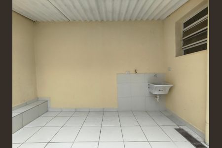 Casa à venda com 80m², 2 quartos e sem vagaÁrea de Serviço