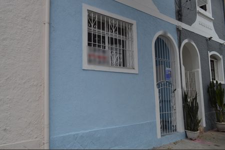 Casa à venda com 80m², 2 quartos e sem vagaPlaquinha