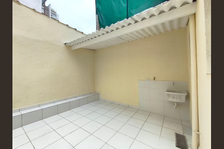 Casa à venda com 80m², 2 quartos e sem vagaÁrea de serviço