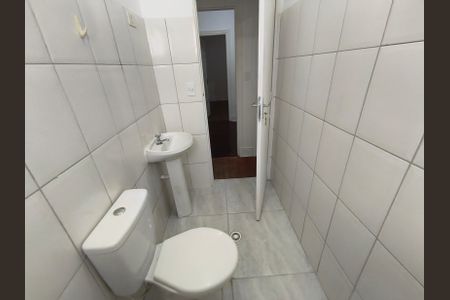 Casa à venda com 80m², 2 quartos e sem vagaBanheiro 2