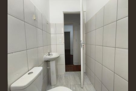 Casa à venda com 80m², 2 quartos e sem vagaBanheiro 2