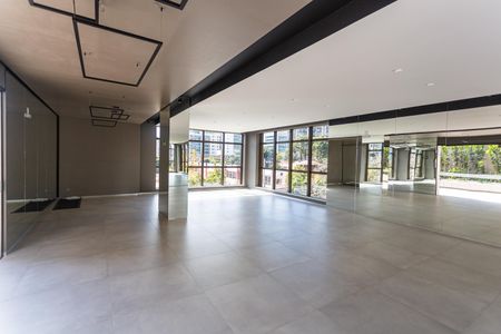 Apartamento à venda com 118m², 3 quartos e 3 vagas Apartamento à venda com 118m², 3 quartos e 3 vagasÁrea comum - Salão de festas