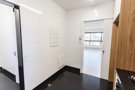 Cozinha de apartamento para alugar com 3 quartos, 118m² em Savassi, Belo Horizonte