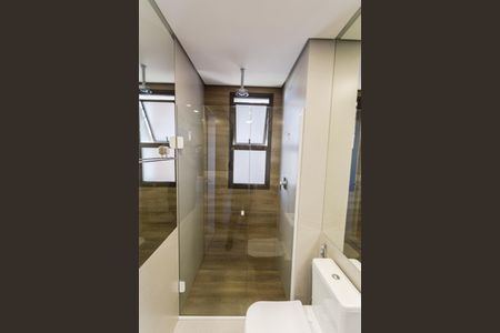 Apartamento à venda com 118m², 3 quartos e 3 vagas Apartamento à venda com 118m², 3 quartos e 3 vagasBanheiro da Suíte 2 e 3