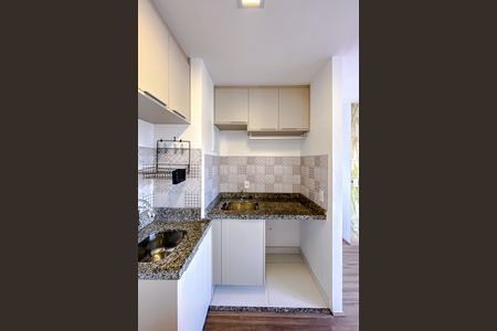Apartamento para alugar com 38m², 1 quarto e sem vaga Apartamento para alugar com 38m², 1 quarto e sem vagaCozinha e Área de Serviço