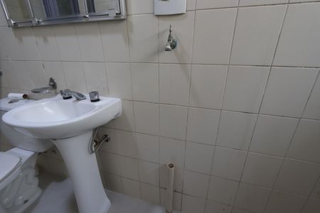 Banheiro de apartamento para alugar com 1 quarto, 41m² em Vila Mariana, São Paulo