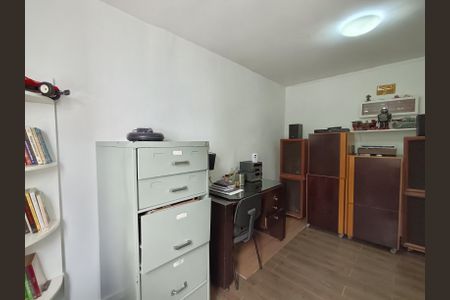 Casa à venda com 150m², 5 quartos e 3 vagas