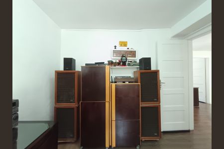 Casa à venda com 150m², 5 quartos e 3 vagas